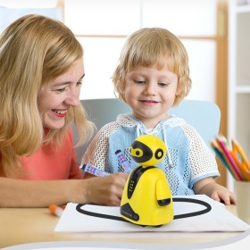 لعبة الروبوت الذكي