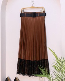 جلد كسرات بدانتيل ~ (SK-00136)