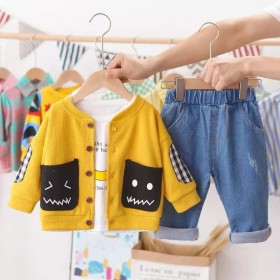 طقم ولادي شتوي 3 قطع جاكيت اصفر