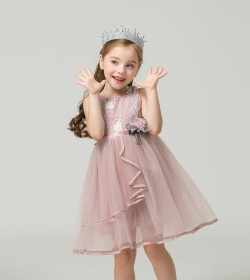 بدلة بناتي نفاش مع ردة أمامية