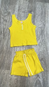 طقم شورت وشباح أصفر عملي