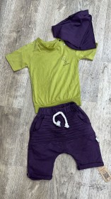 طقم شورت نهدي مع بلوزة أخضر