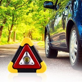 مثلث التحذير المضيء