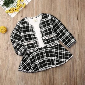 طقم فستان نص كاروهات مع جاكيت شتوي