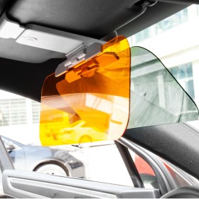 شمسية عكس الإضاءة