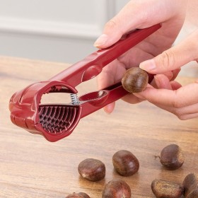 ماكينة المكسرات